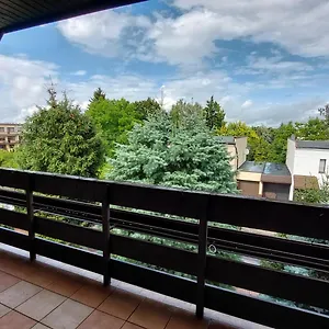 https://zakatek-podolany.poznan-hotels.com