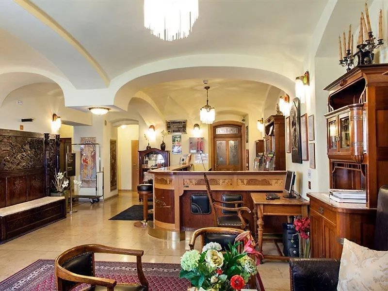 Hotel Mucha Πράγα Τσεχία