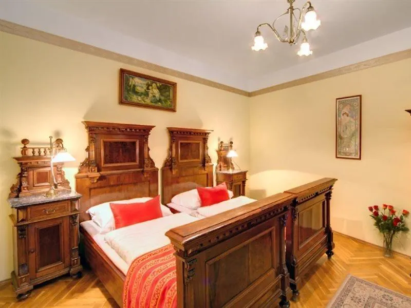 ****  Hotel Mucha Πράγα Τσεχία