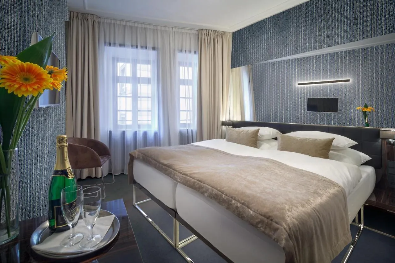 Hotel Mucha Πράγα